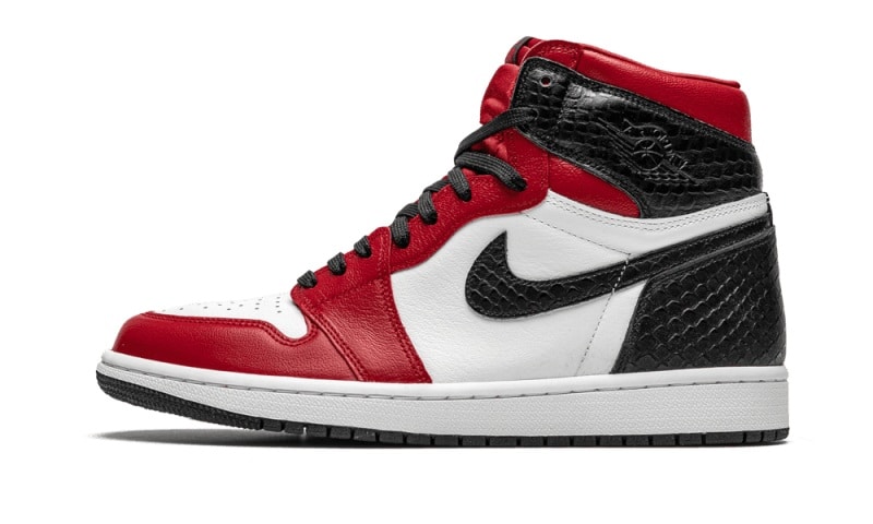 Air Jordan 1 Retro High Satin Snake Chicago-influensse