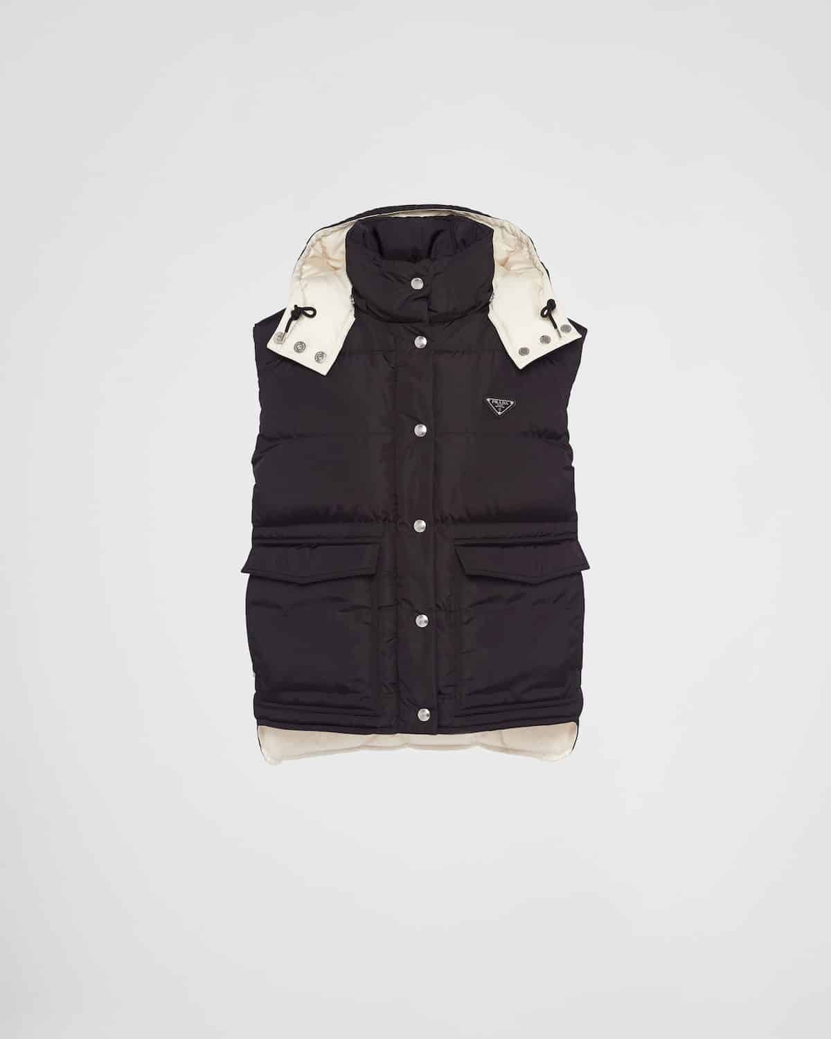 Doudoune sans manches capuche Re-Nylon noir sable Prada-influensse