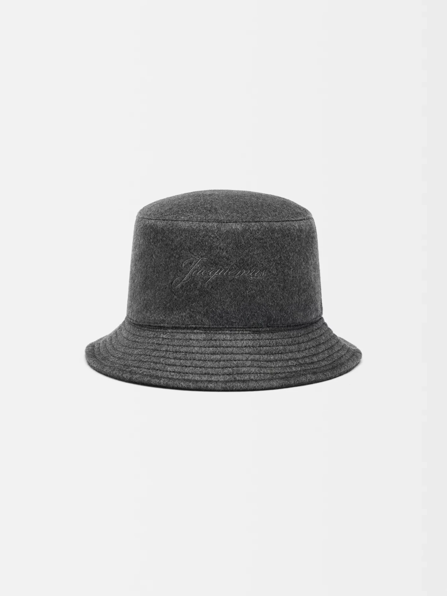 Bob Cachemiro laine duvet gris foncé Jacquemus-influensse